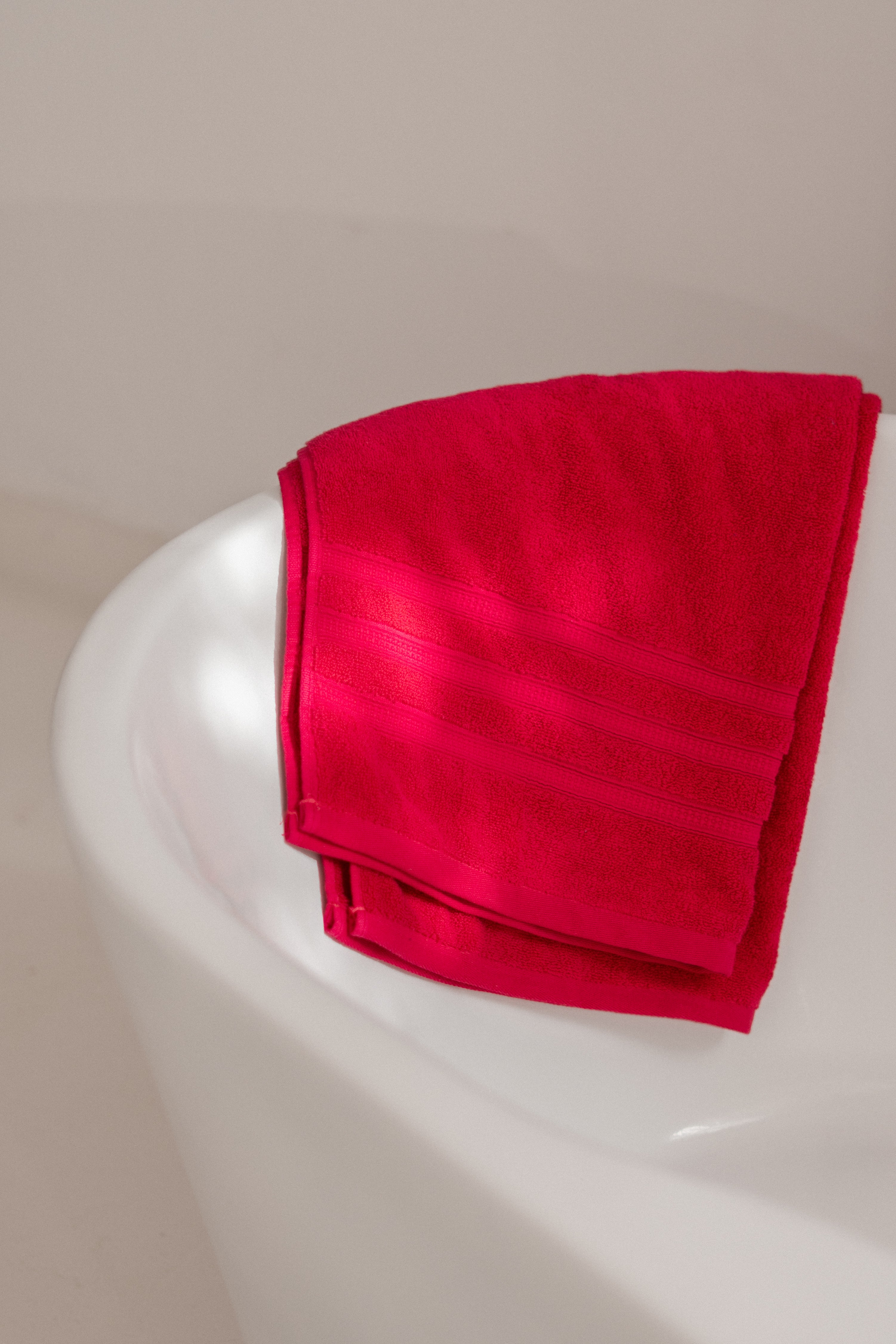 Body Towel 600 GSM - Tripple Dobby Border - Greek Cotton
