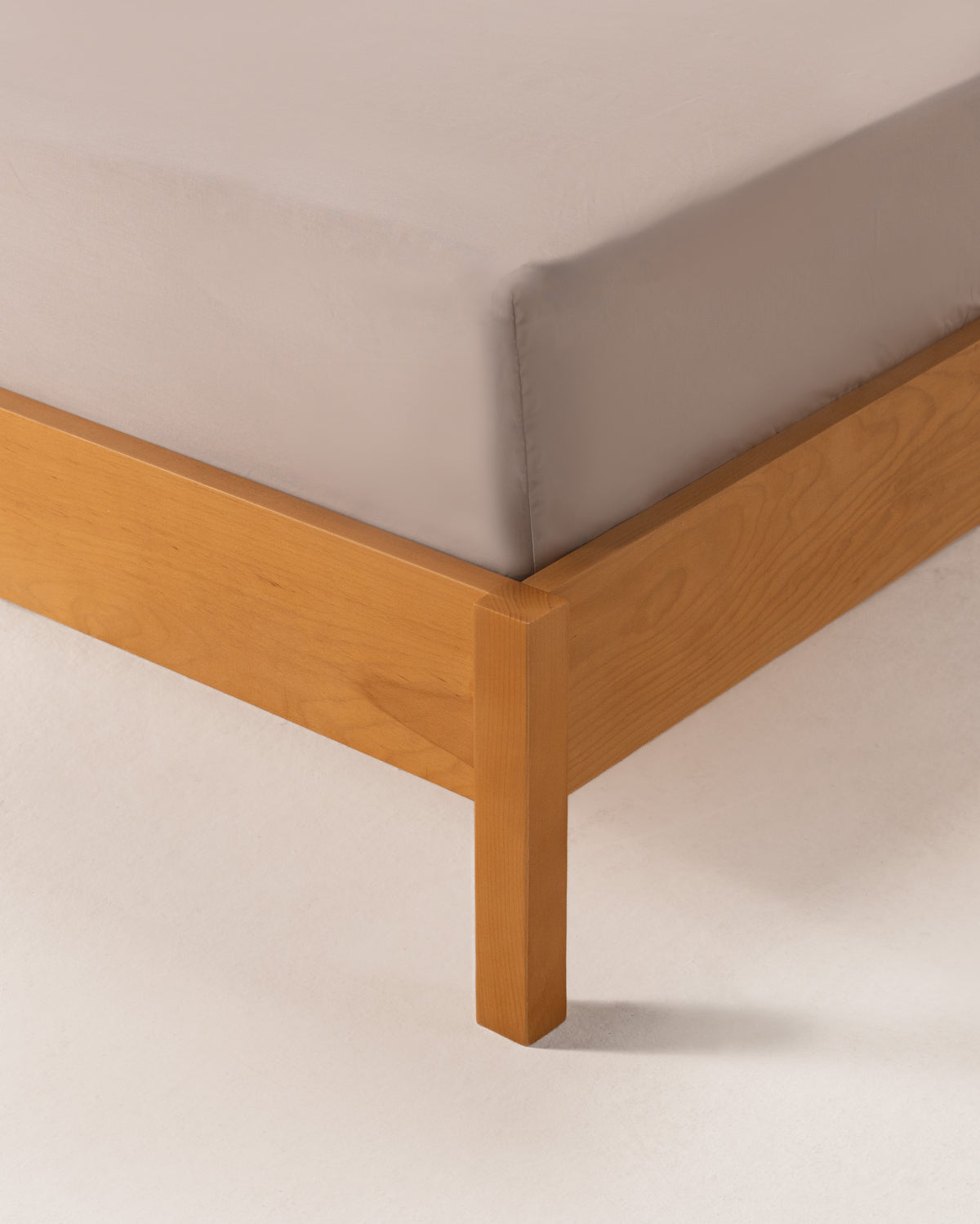 Bedsheet Set - Fitted - Plain - Egyptian Cotton - Sateen