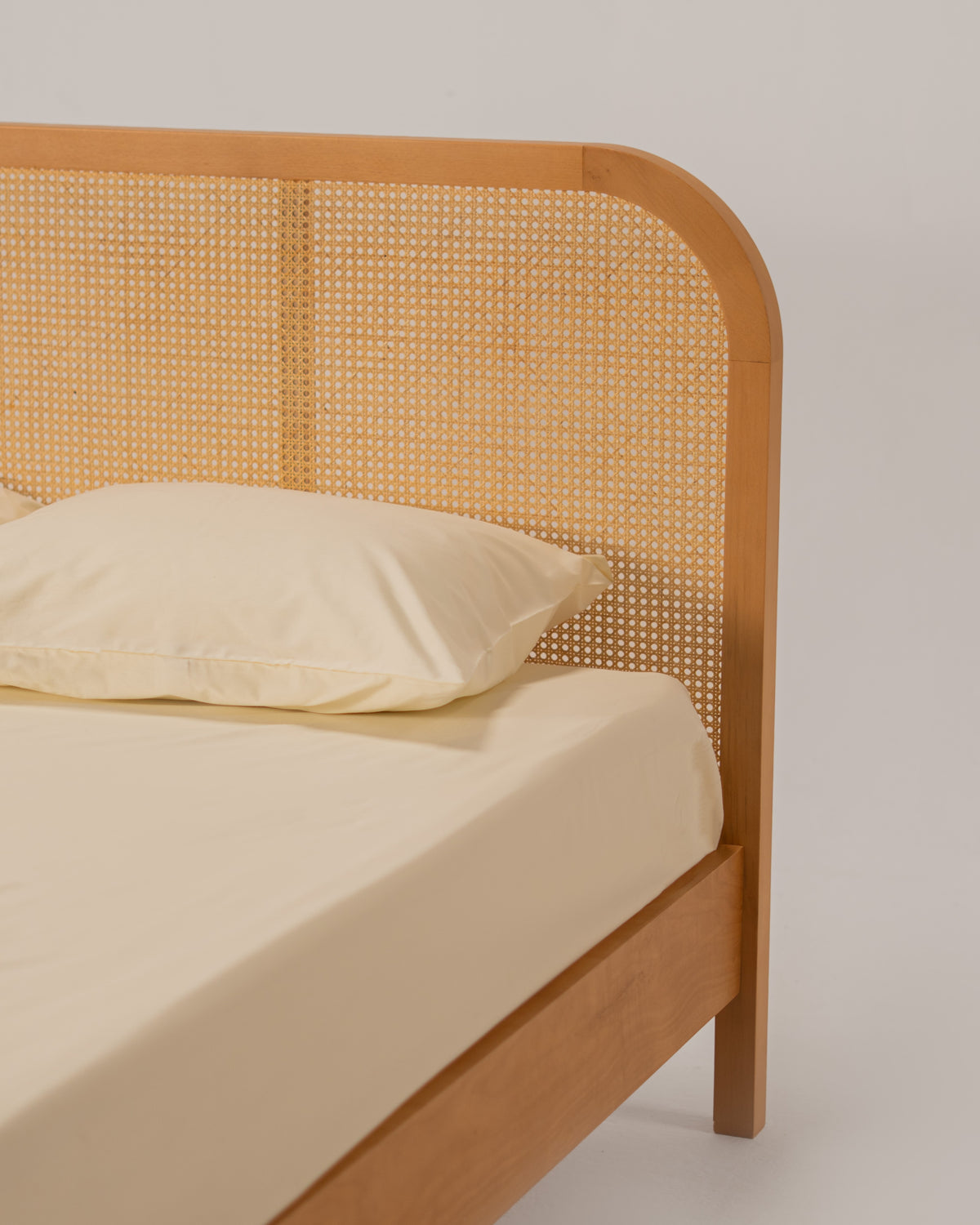 Bedsheet Set - Flat - Plain - Egyptian Cotton - Sateen