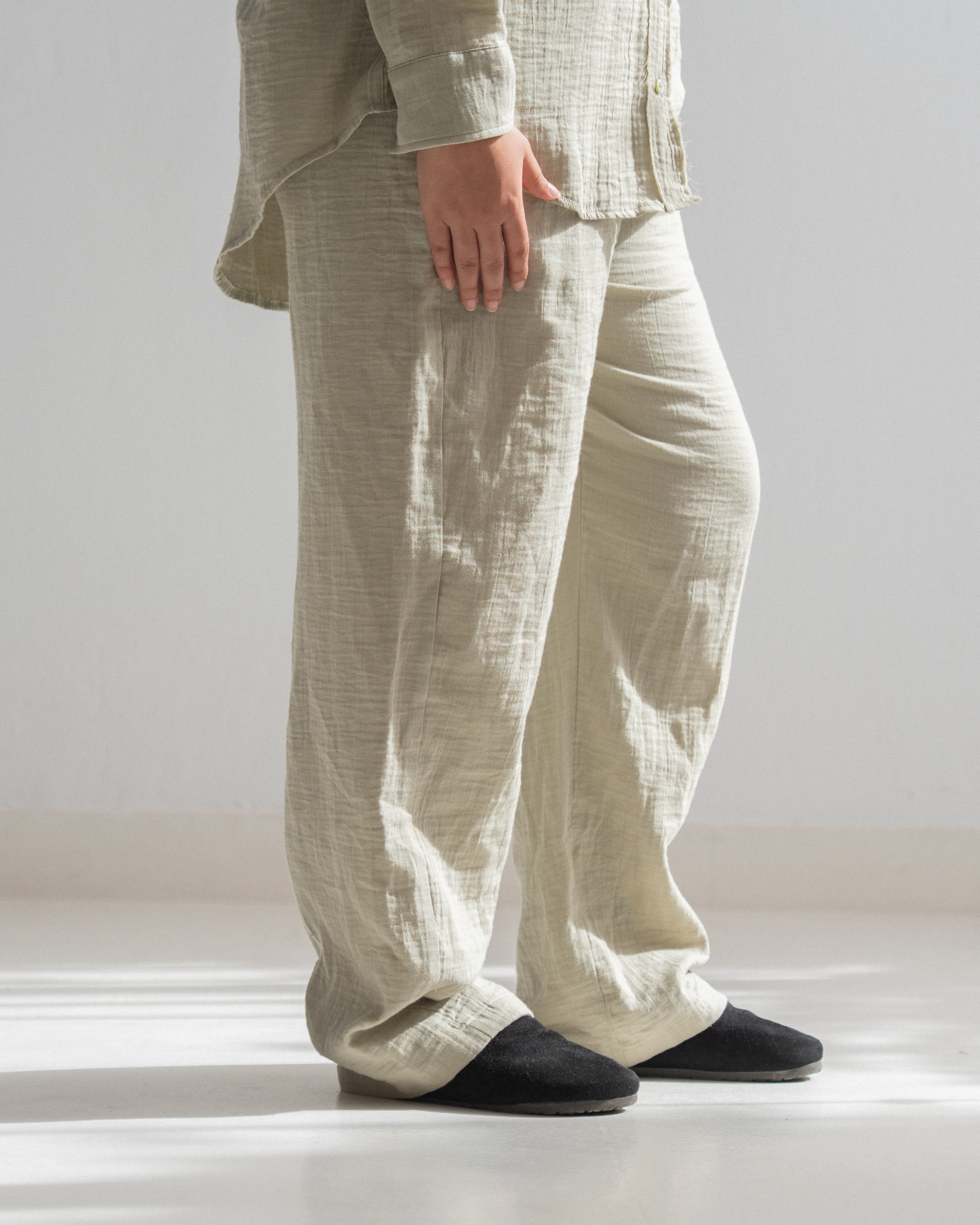 Relaxed Cotton Gauze Pants - Plain