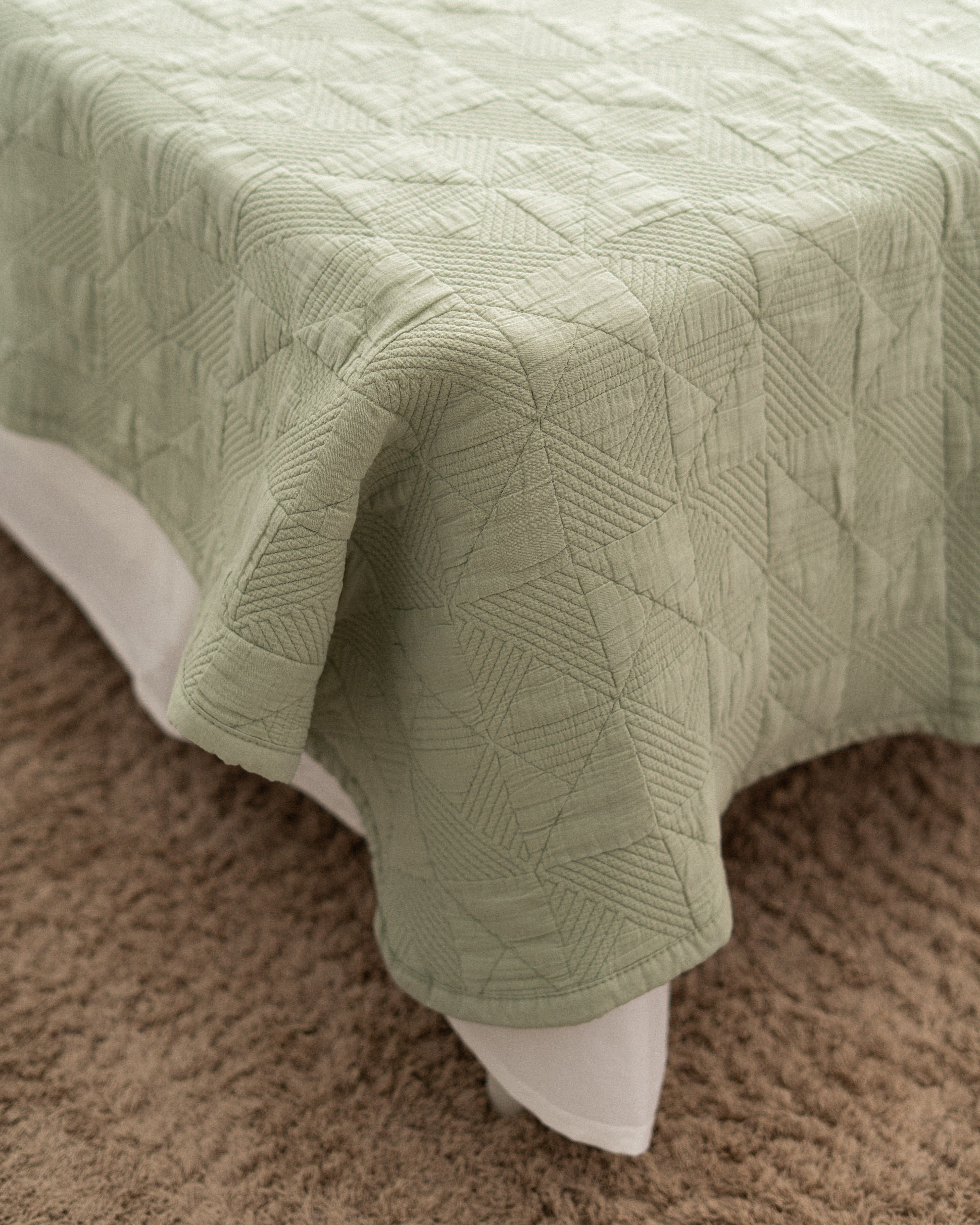 Mid-Season Quilt - Triangle - Egyptian Cotton Shell