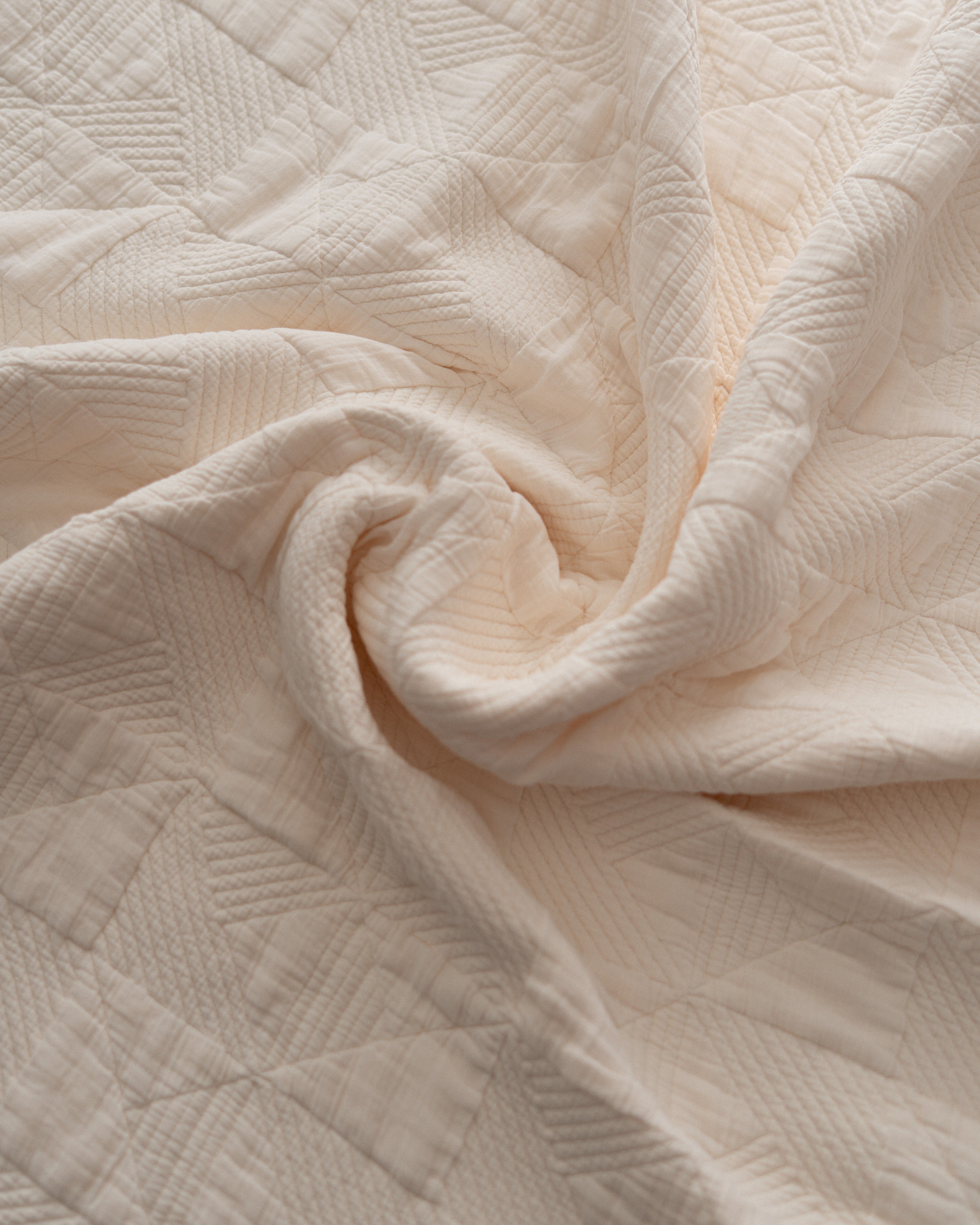 Mid-Season Quilt - Triangle - Egyptian Cotton Shell