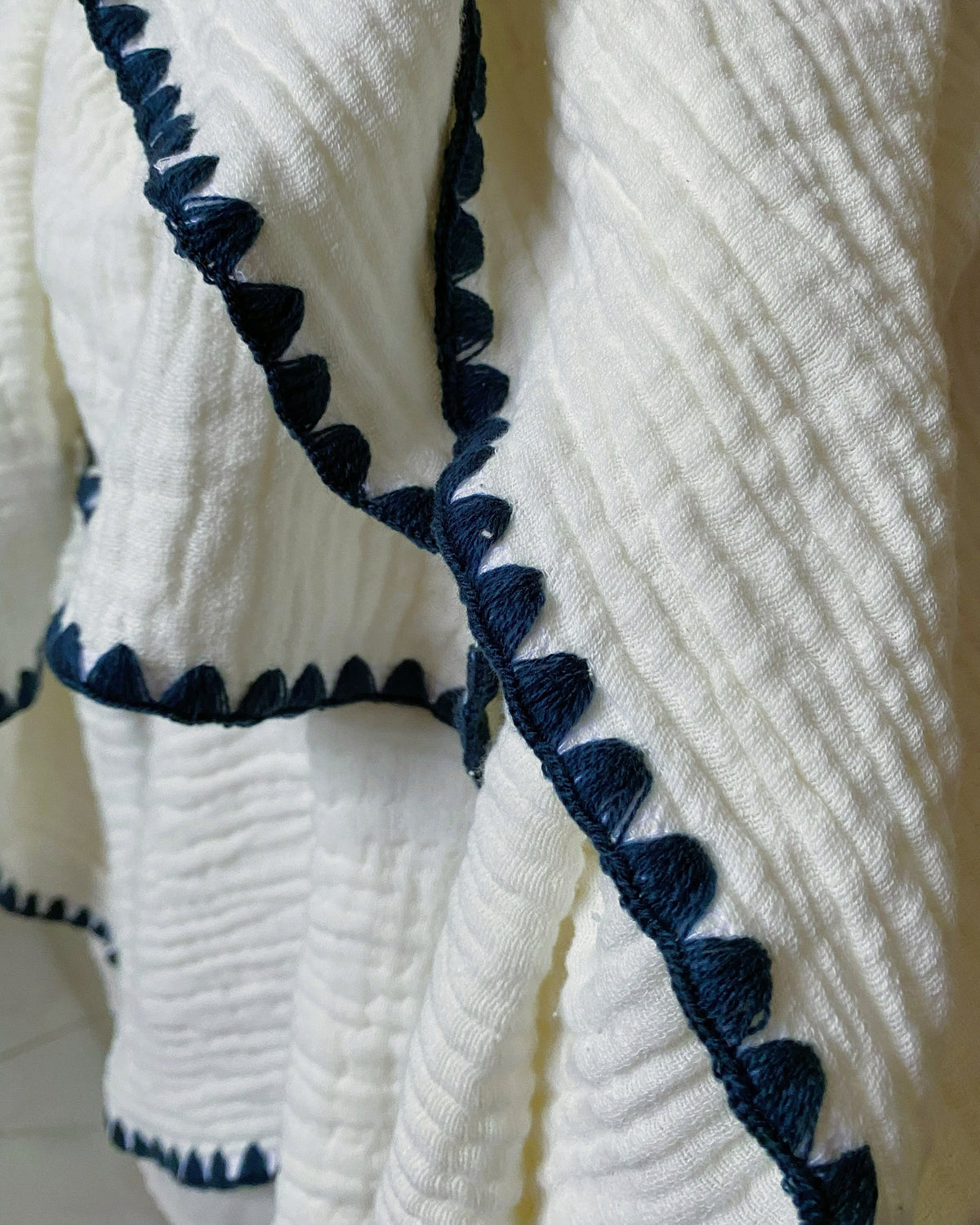 Crochet-Border Coverlet - Muslin - Cotton