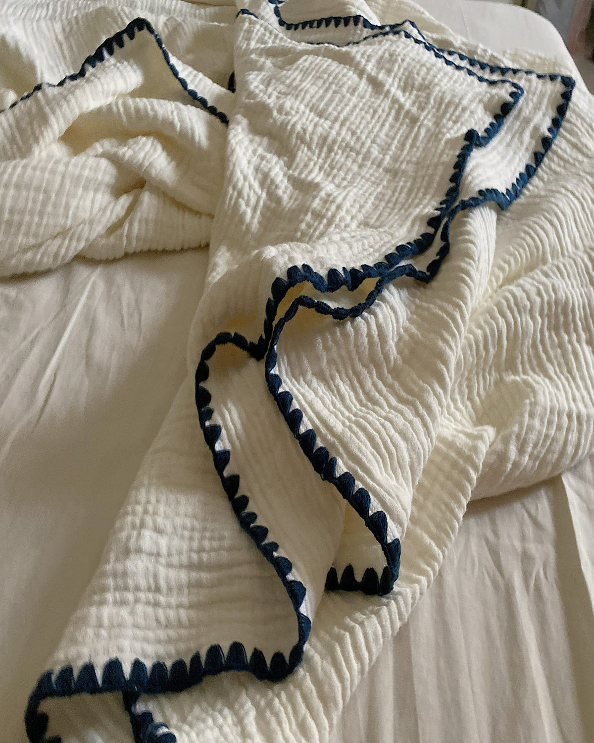 Crochet-Border Coverlet - Muslin - Cotton