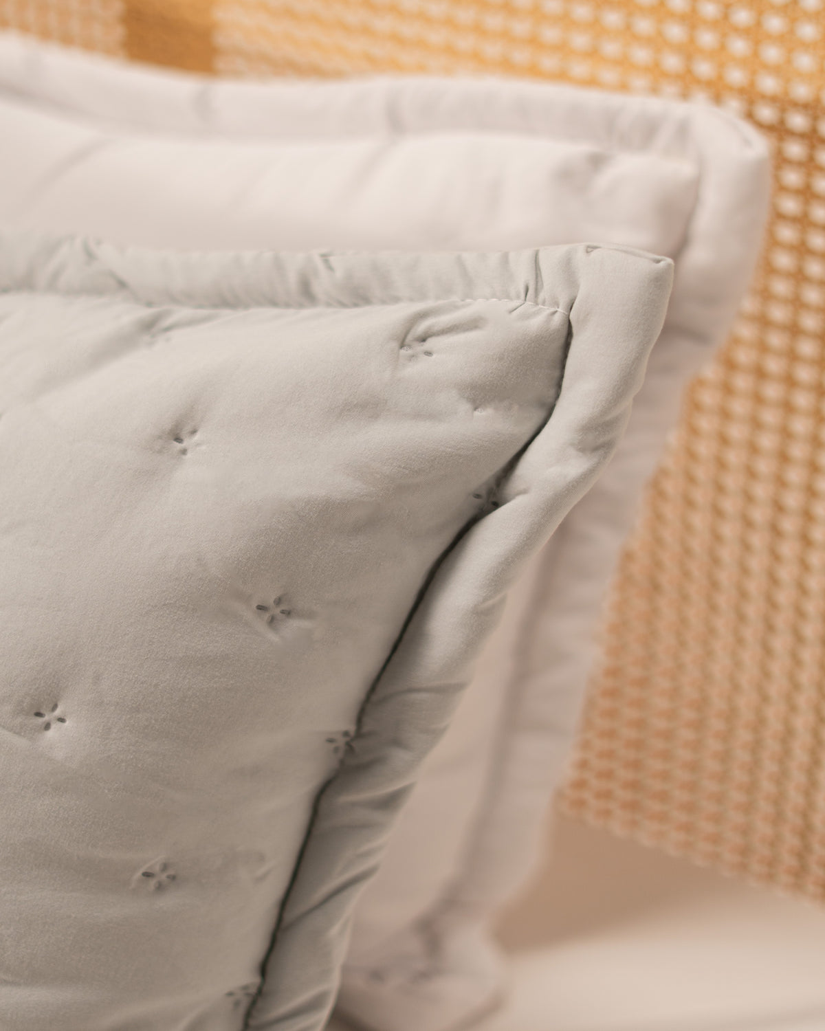 Double-Face Capitonné Quilt Set - Microfiber