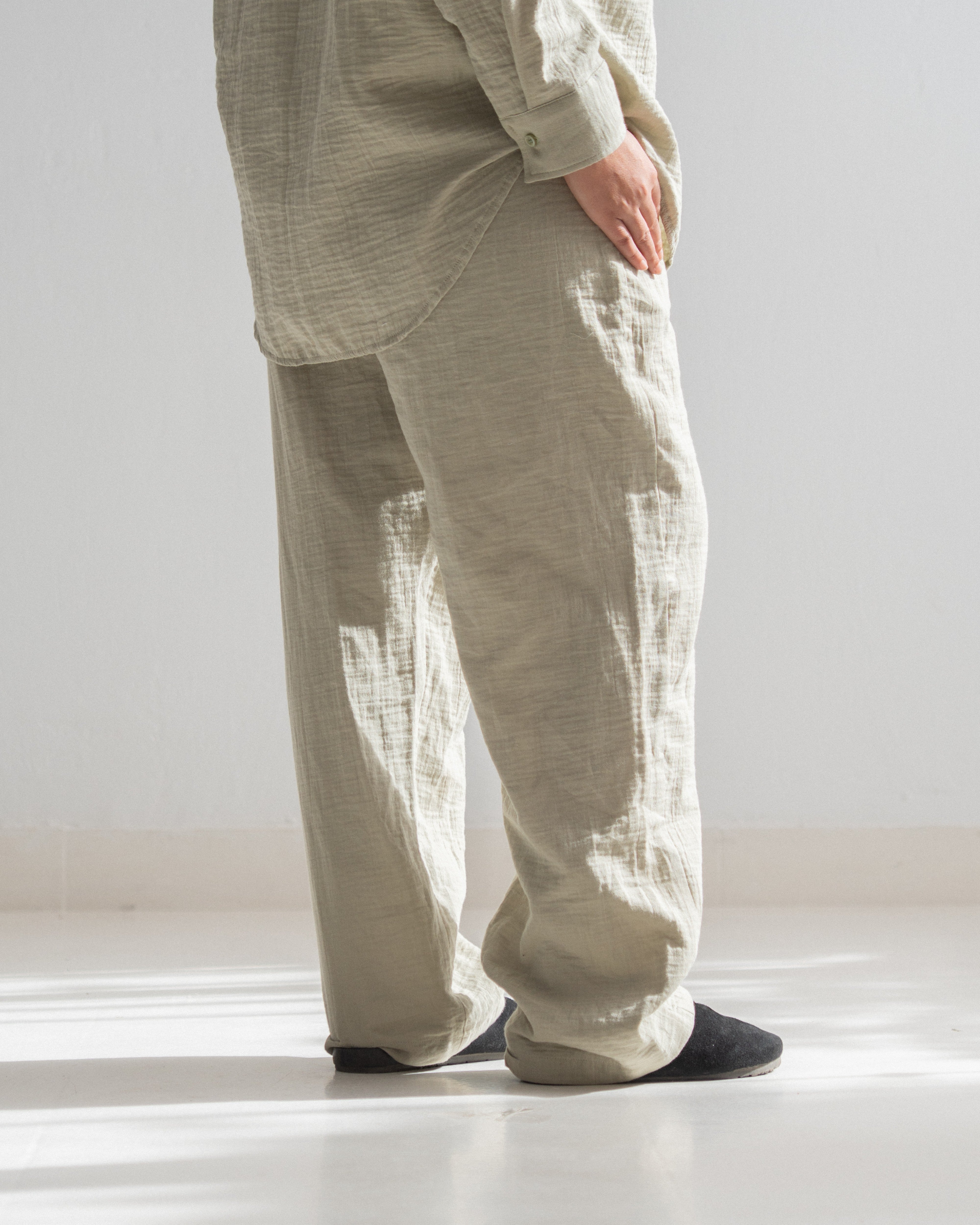 Relaxed Cotton Gauze Pants - Plain