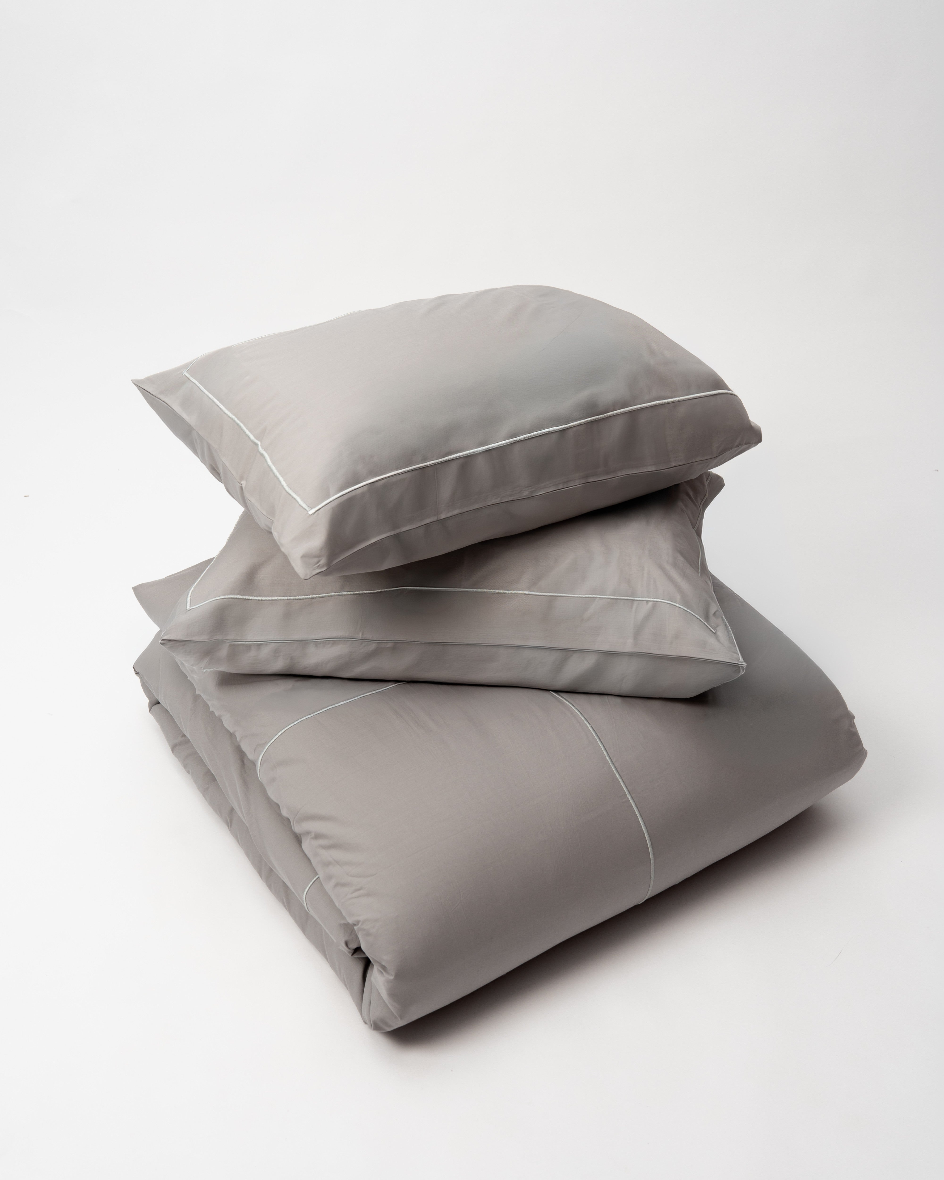 Duvet Cover Set - Single Frame Embroidery - Egyptian Cotton